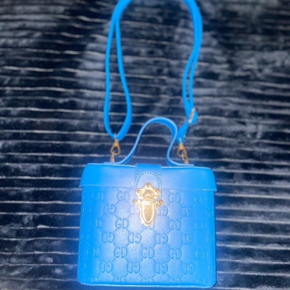 All 4 bags for $50 or you can buy separately - Picture 7 of 8